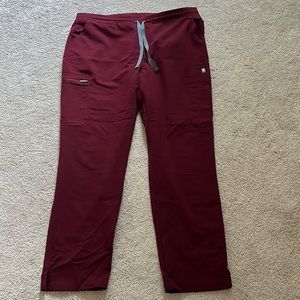 FIGS yola style scrub pant